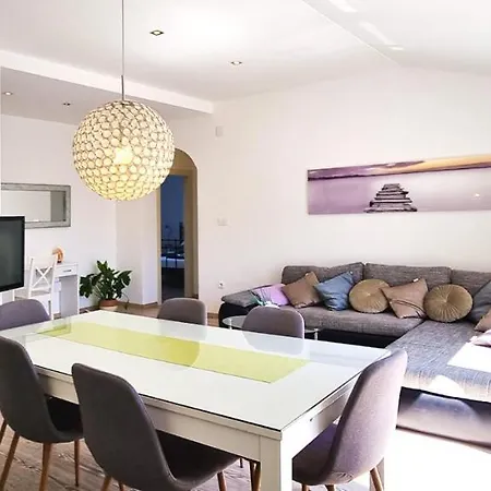 Apartment Dalmagic Split